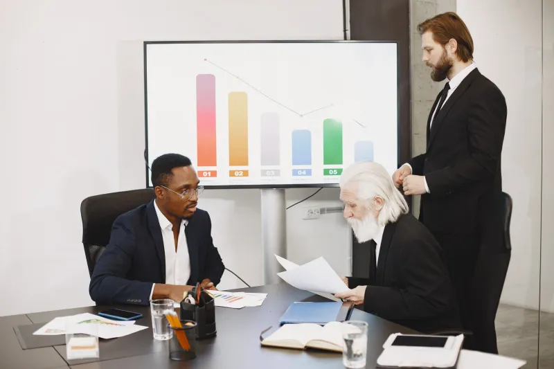 Brilliant but Irrelevant: How Elite Data Teams Fail the Executives Who Need Them Most