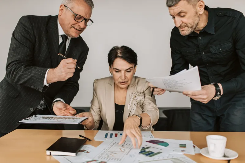 The Last Mile Problem of Enterprise Intelligence: Why Vetted Insights Die Before They Reach the Boardroom